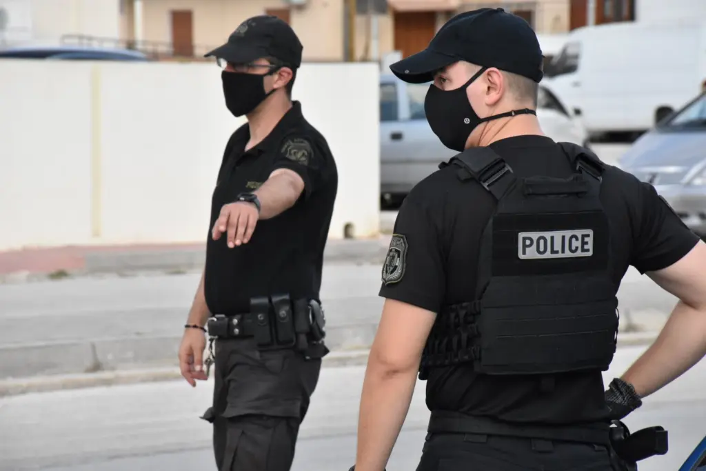 Μετέφεραν μετανάστες από την Τουρκία στην Ελλάδα – Πως δρούσε το κύκλωμα