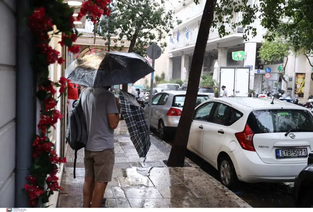 Καλοκαιρινός καιρός με τοπικές μπόρες την Πέμπτη