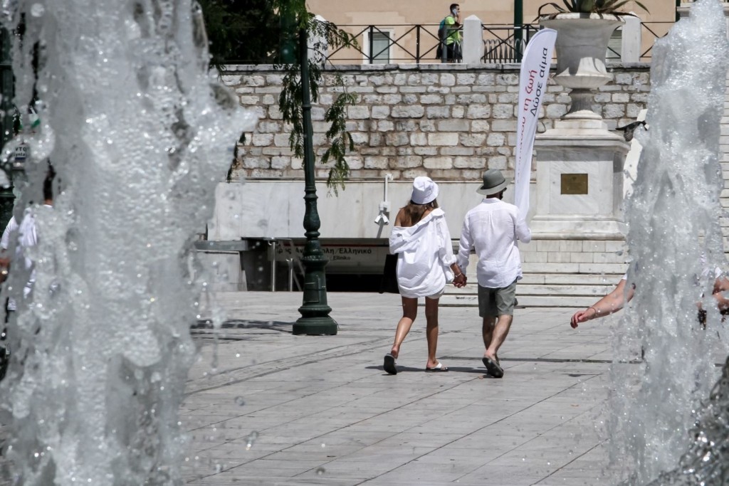 489 νέα επιβεβαιωμένα κρούσματα – Πόσοι διασωληνωμένοι ανακοινώθηκαν