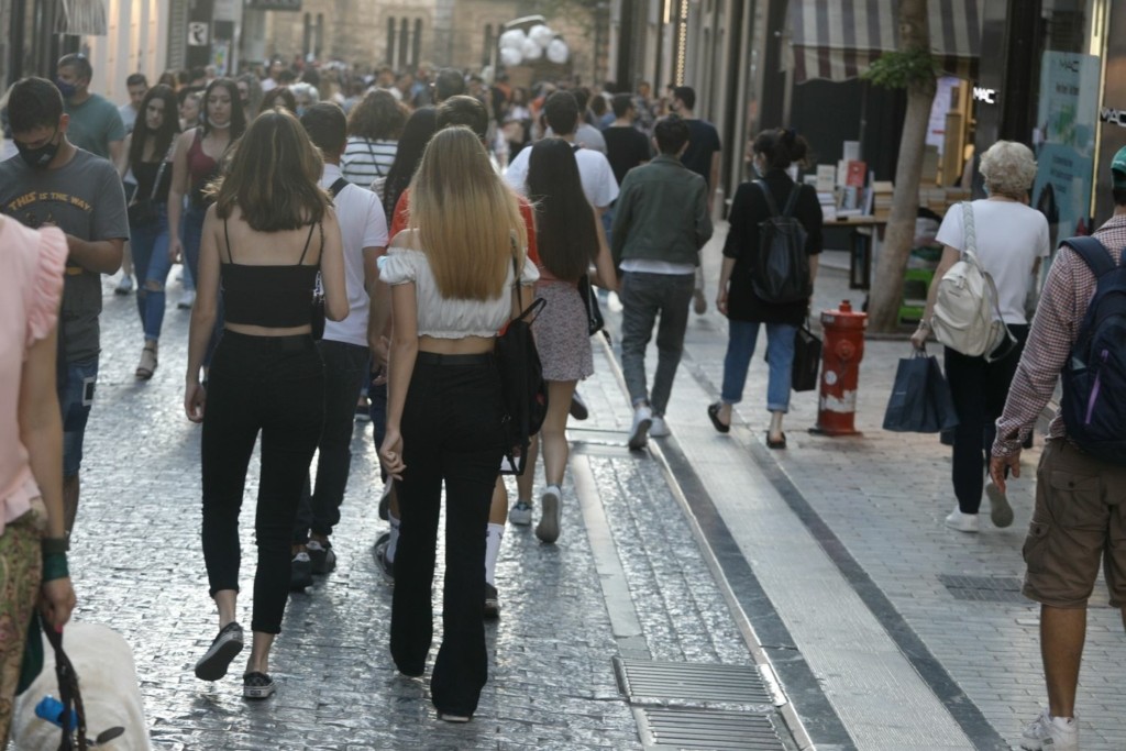 Φόβοι Εξαδάκτυλου για “γεμάτα νοσοκομεία” με την επέλαση της μετάλλαξης Δέλτα (vid)