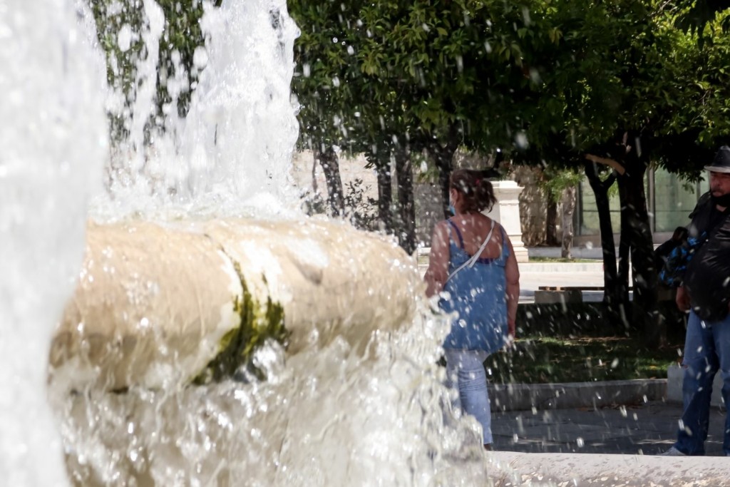 Προειδοποίηση Μόσιαλου για το τέταρτο κύμα της πανδημίας -“Η μετάλλαξη Δέλτα θα κυριαρχήσει”