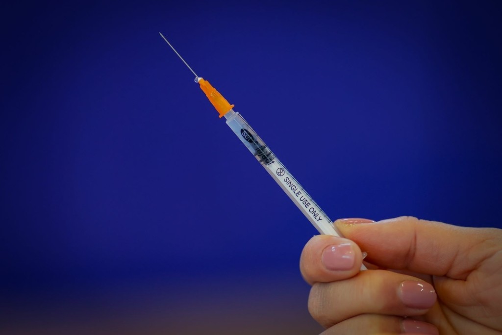 Η Pfizer ξεκινά κλινικές δοκιμές του εμβολίου της σε μεγαλύτερη ομάδα παιδιών κάτω των 12 ετών