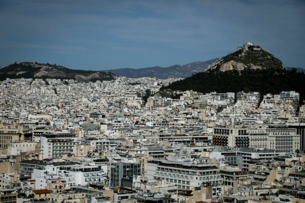 Οι νέες αντικειμενικές αξίες φέρνουν αλλαγές στον ΕΝΦΙΑ – Μείωση φόρου και περισσότερες δόσεις