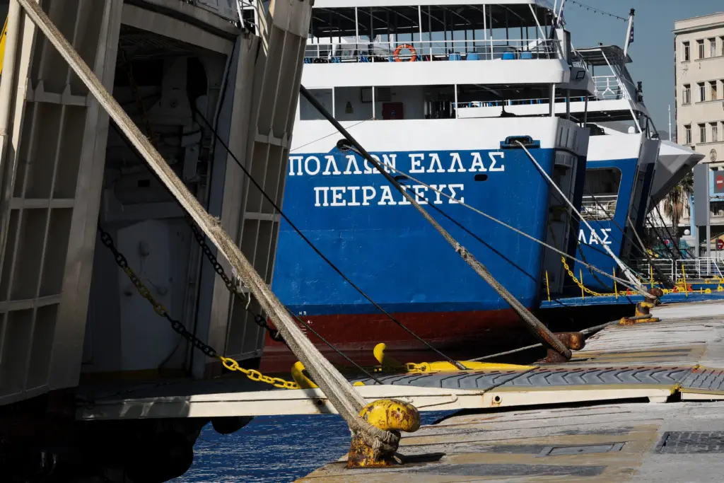 Δεμένα τα πλοία στα λιμάνια – Νέα 48ωρη απεργιακή κινητοποίηση της ΠΝΟ