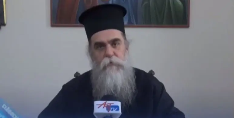 Ποιος είναι ο Μητροπολίτης Άρτης που τραυματίστηκε σοβαρά από την επίθεση με βιτριόλι