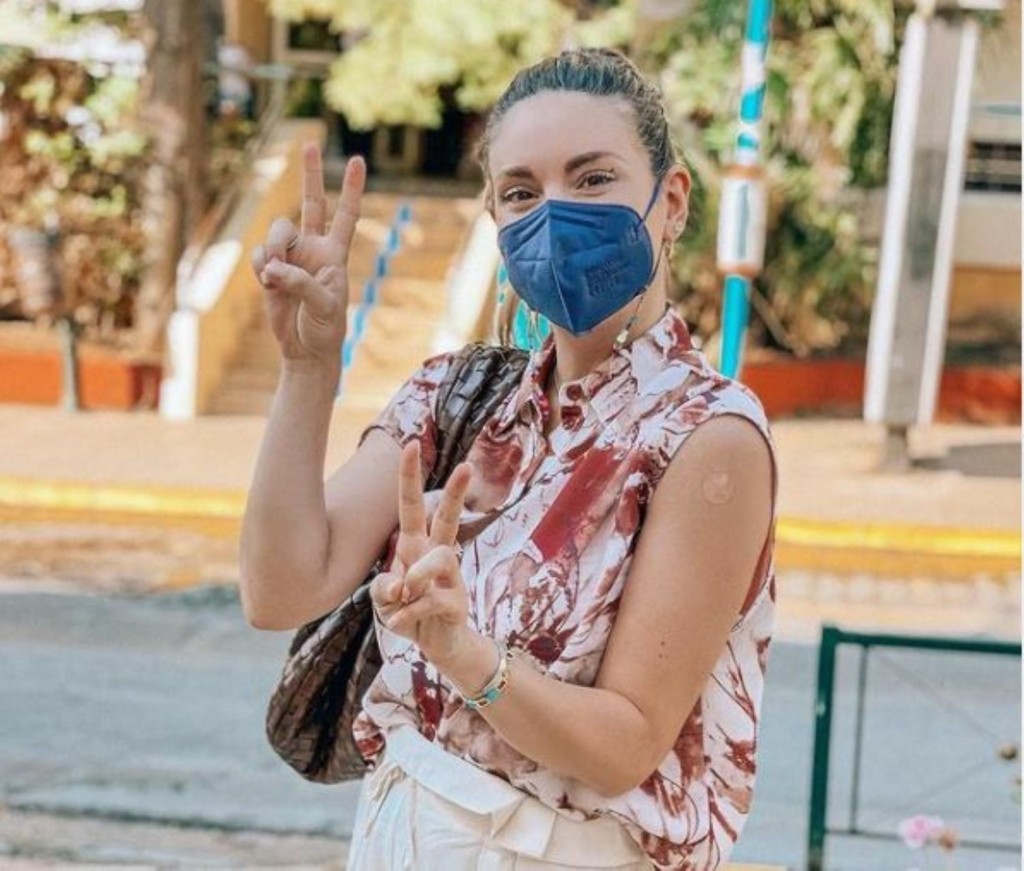 Η Αθηνά Οικονομάκου μας δείχνει το σώμα της μετά τη δεύτερη εγκυμοσύνη!