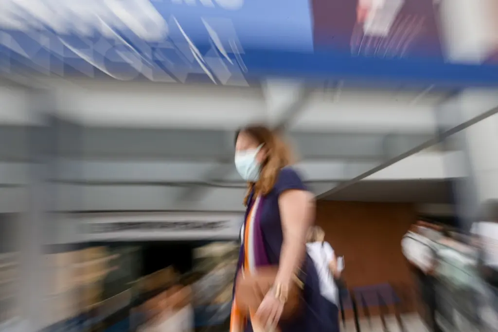 Τρία δισεκατομμύρια δόσεις εμβολίων έχουν χορηγηθεί σε όλο τον κόσμο