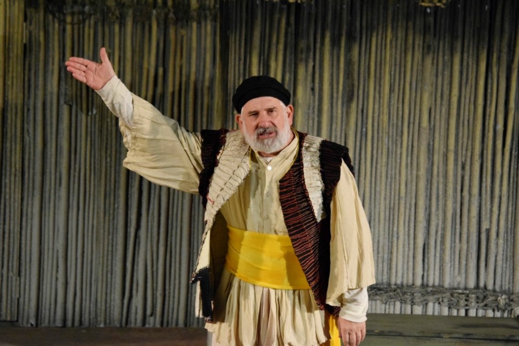 Το Σωματείο Ελλήνων Ηθοποιών διέγραψε τον Πέτρο Φιλιππίδη – Θα επανεξεταστεί η υπόθεση Χαϊκάλη