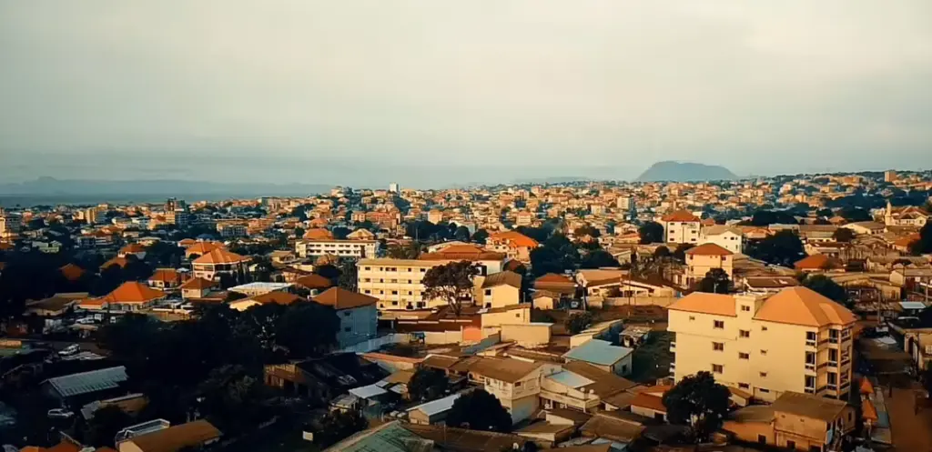 Η Γουινέα ανακοίνωσε το τέλος του ιού Έμπολα