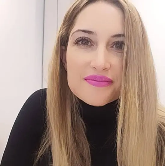 Ξεσπά η Ιωάννα Παλαιοσπύρου για την επίθεση με βιτριόλι στη Μονή Πετράκη – “Κάντε κάτι, αιμορραγούν οι ζωές μας”