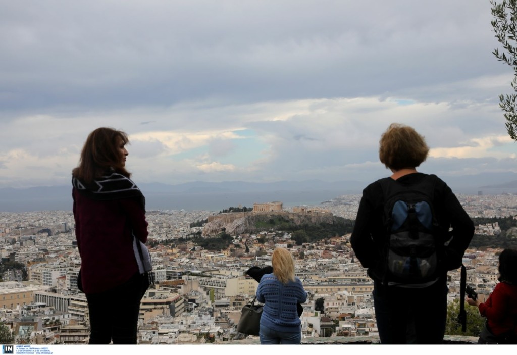Τους 30 θα “αγγίξει” ο υδράργυρος το Σάββατο – Τοπικές μπόρες το απόγευμα