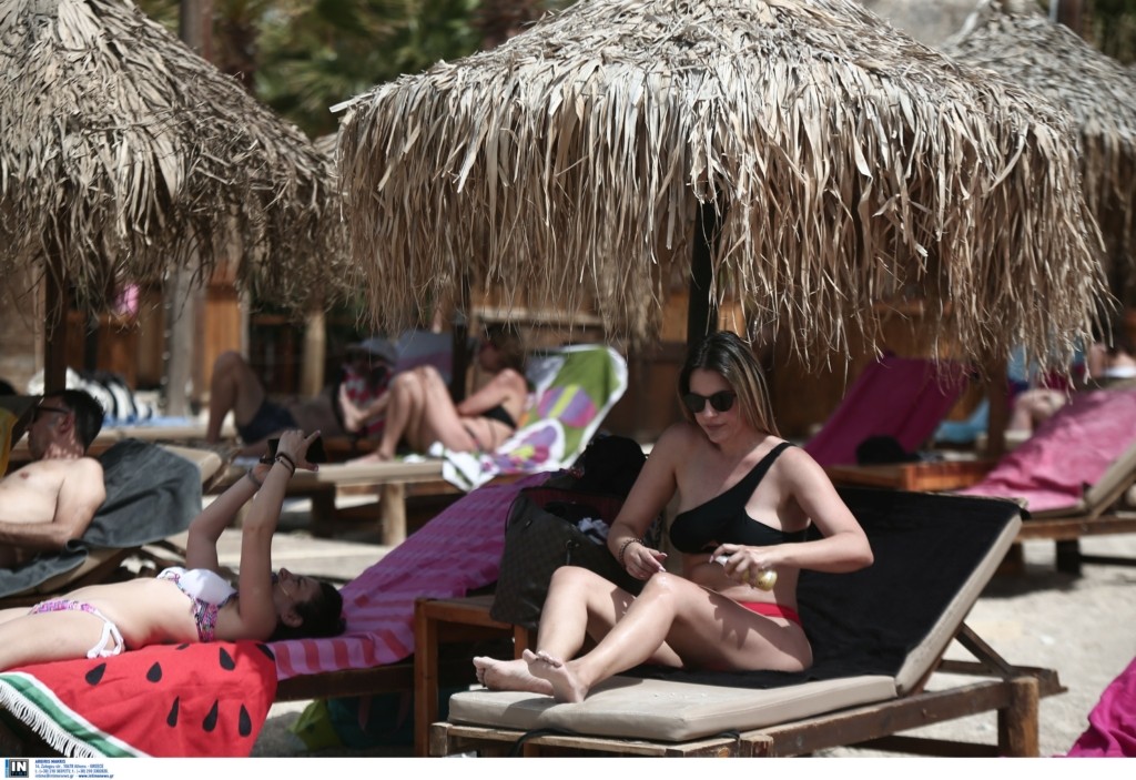 “Λιώνει” η χώρα από τον καύσωνα – Που χτυπά κόκκινο το θερμόμετρο (pics)