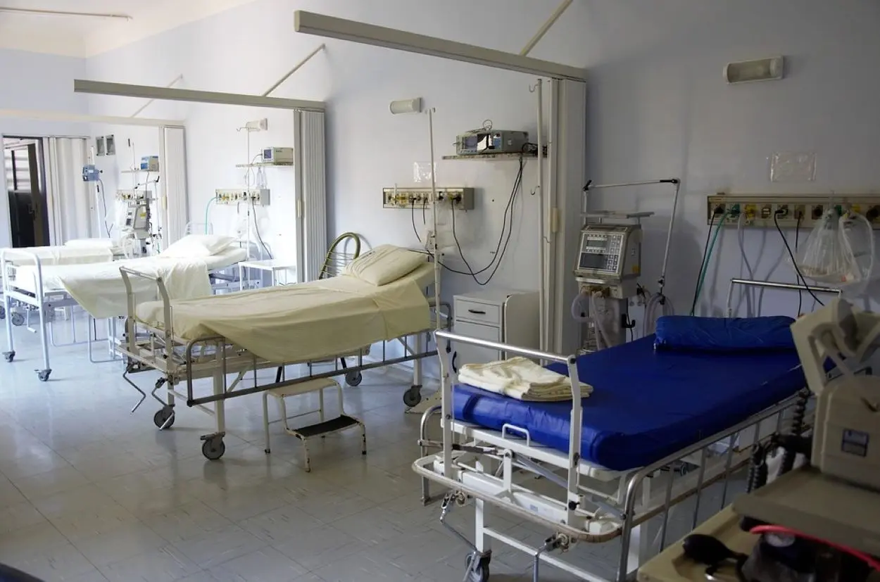 Γυναίκα στα Καλάβρυτα πέθανε λίγα λεπτά μετά τον εμβολιασμό της – Έπαθε αλλεργικό σοκ