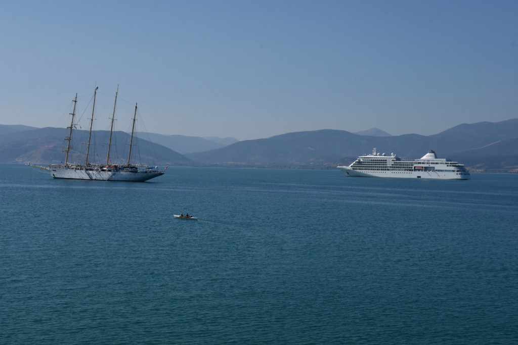 Το εντυπωσιακό Celestyal Olympia “έδεσε” στη Θεσσαλονίκη (pics&vid)