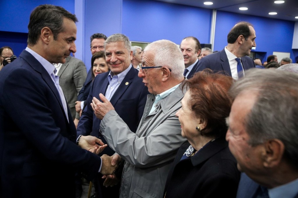 Το “ευχαριστώ” του Μητσοτάκη στον Κακλαμάνη για τη Συμφωνία των Πρεσπών