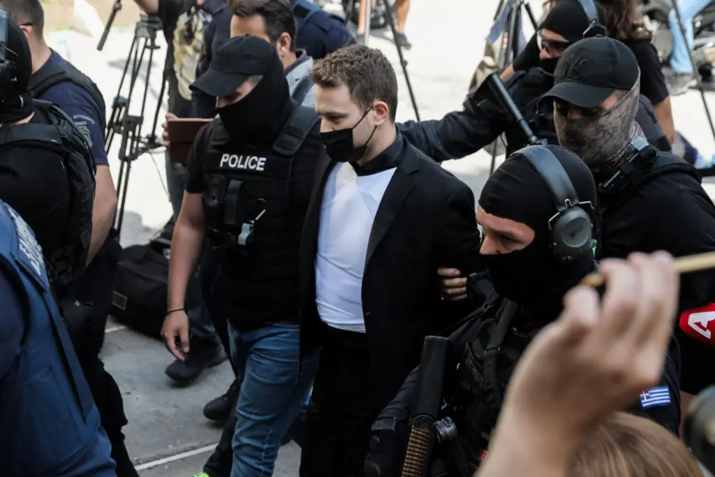 Στον ανακριτή το πρωί της Τρίτης ο Μπάμπης Αναγνωστόπουλος – Τι θα ισχυριστεί η υπεράσπιση