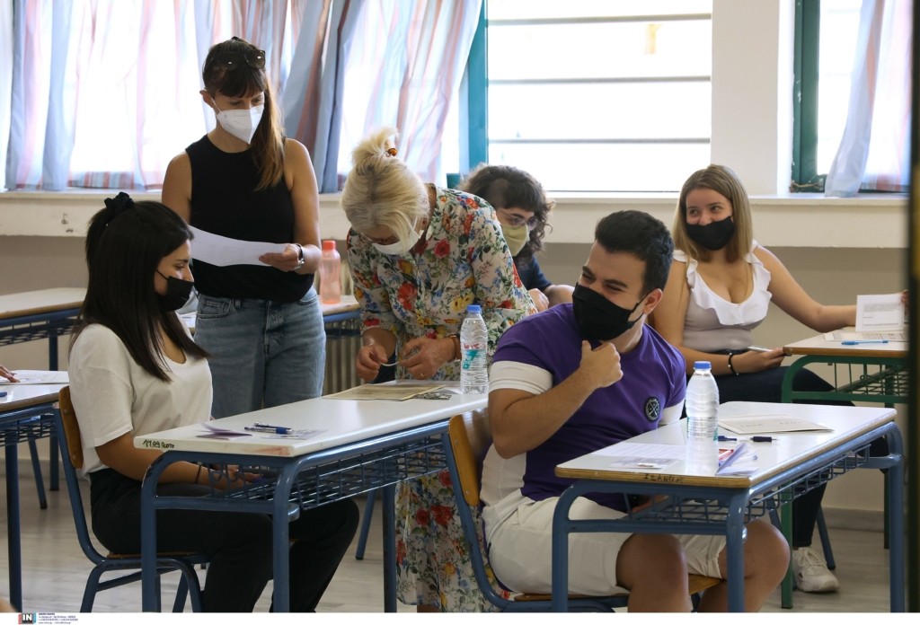 Συνεχίζονται οι Πανελλαδικές για τα ΕΠΑΛ – Τα μαθήματα που δίνουν οι υποψήφιοι