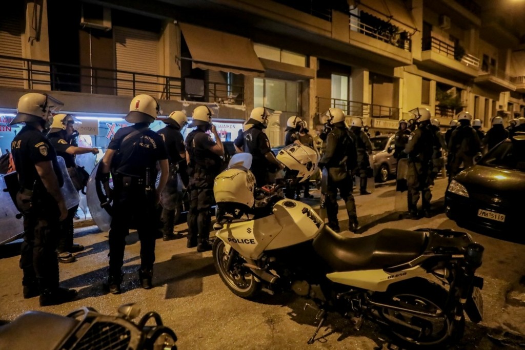 Εξιτήριο για το θύμα του άγριου βιασμού στα Πετράλωνα – Ο δράστης ακόμα αναζητείται