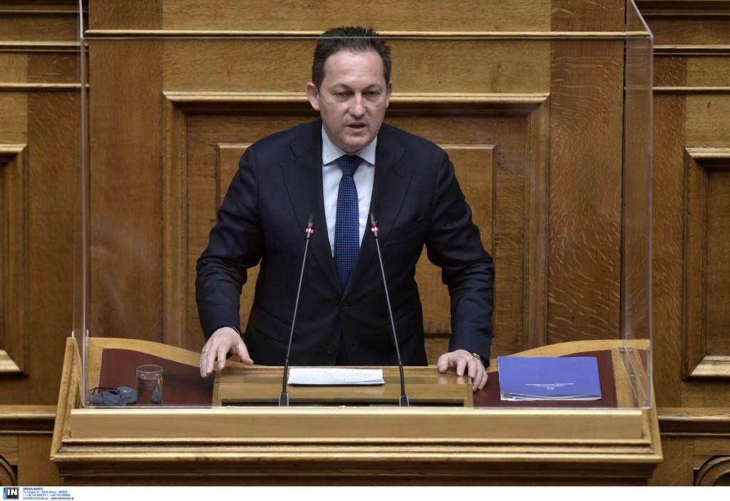 Ο Πέτσας καλεί να “εκμεταλλευτούμε” τα μέτρα για να μην πάμε σε τέταρτο κύμα πανδημίας (vid)