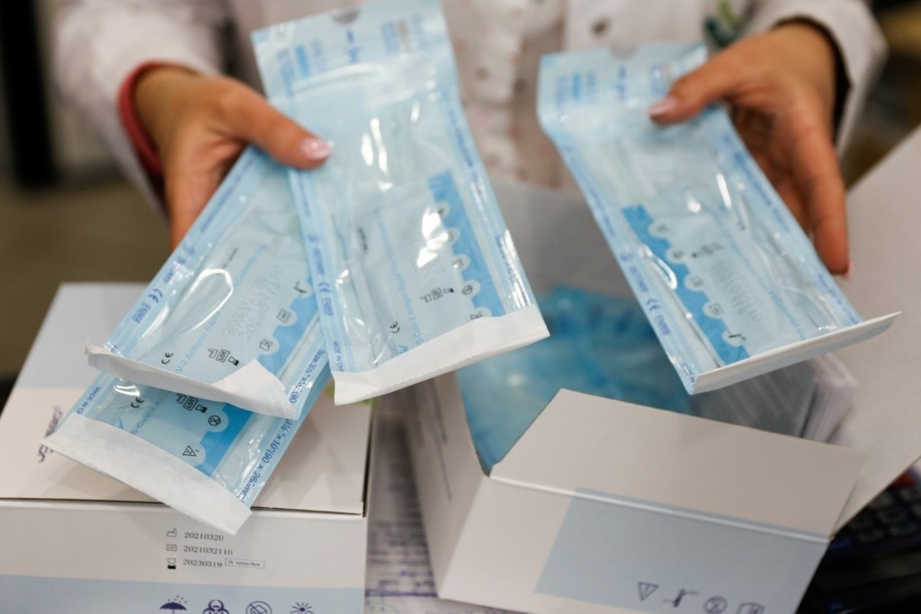 Από Τετάρτη 29 Σεπτεμβρίου τα δωρεάν self test για τους μαθητές