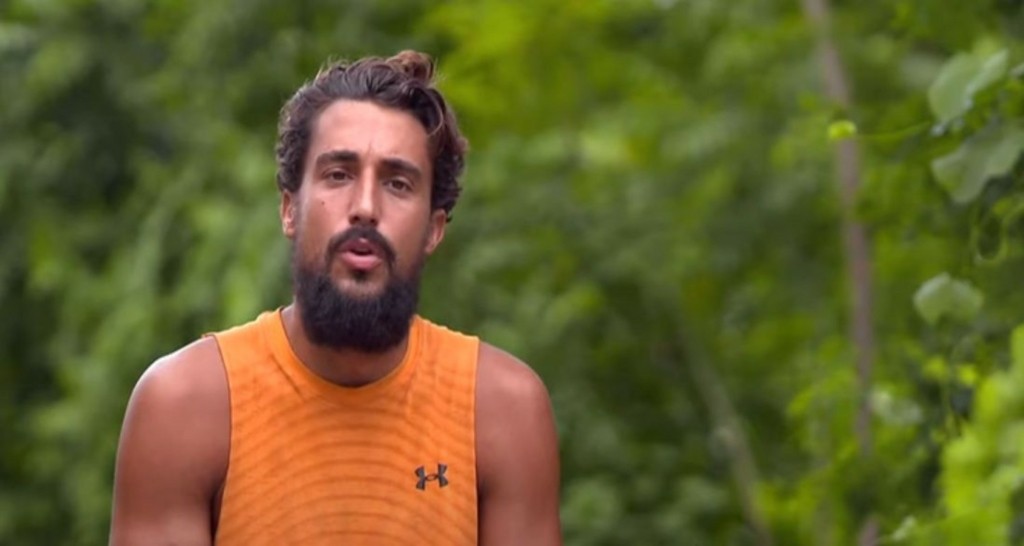 O Σάκης Κατσούλης στον ημιτελικό του Survivor – H κατάρρευση της Ρουμελιώτη και η μεγάλη απογοήτευση του Κορόμι (vids)