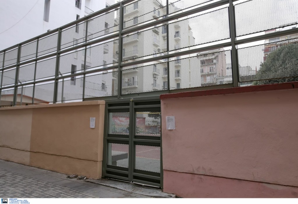 Συναγερμός στη Θεσσαλονίκη – Μητέρα άρπαξε το παιδί της έξω από το σχολείο