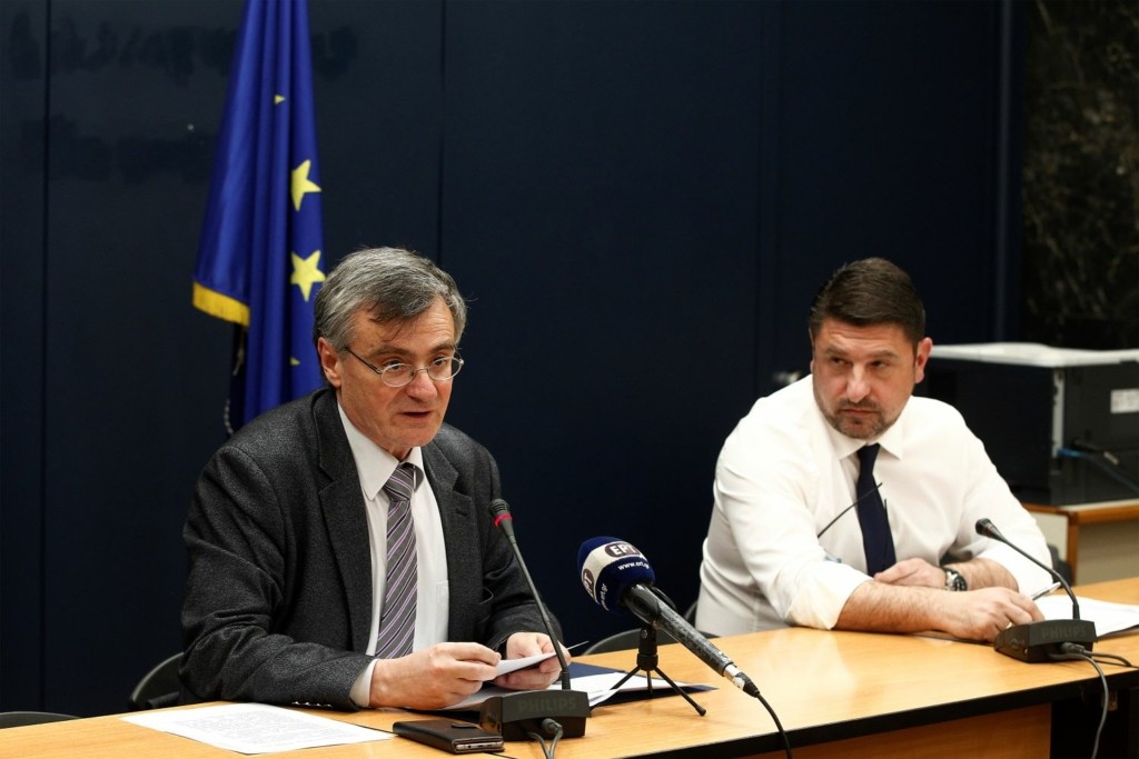 Έκτακτη σύσκεψη Τσιόδρα-Χαρδαλία για τη μετάλλαξη Δέλτα στην Κρήτη