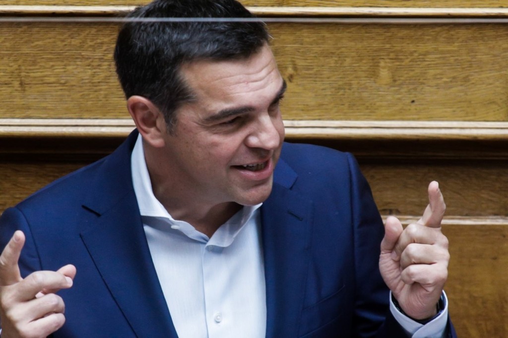 Ολομέτωπη επίθεση Τσίπρα σε Μητσοτάκη – “Οι μέρες σας είναι μετρημένες”