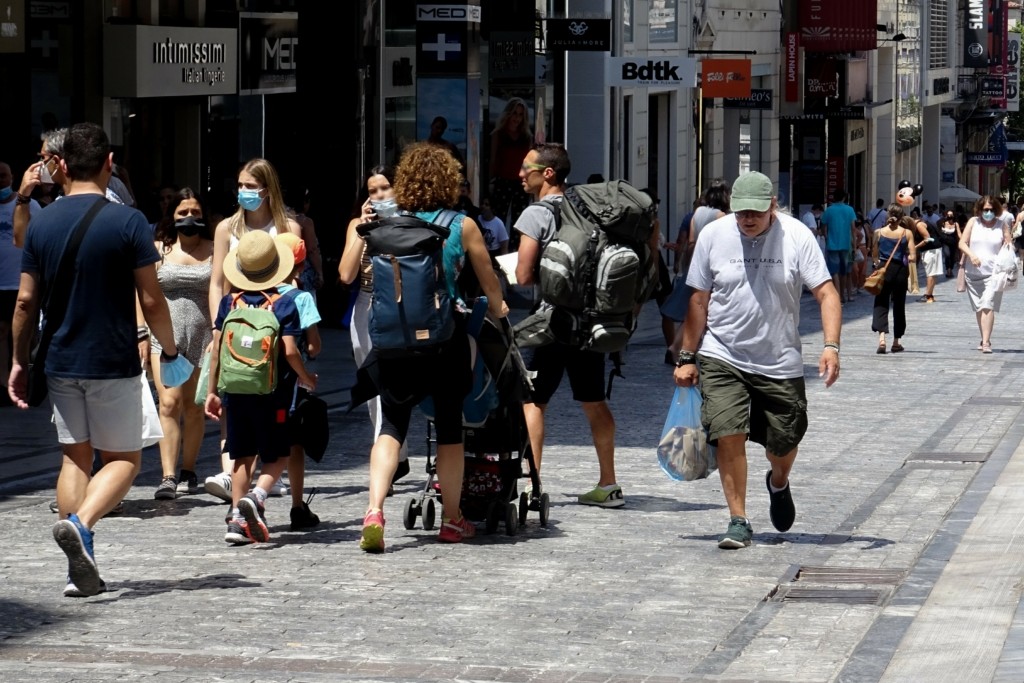 Συμφωνείτε με τους ενδεχόμενους περιορισμούς στο λιανεμπόριο για τους ανεμβολίαστους;
