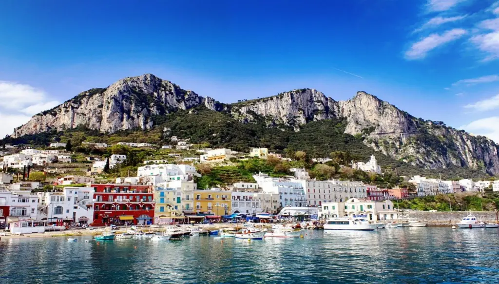 Ο τουρισμός της Ιταλίας “υποφέρει” από την μετάλλαξη Δέλτα