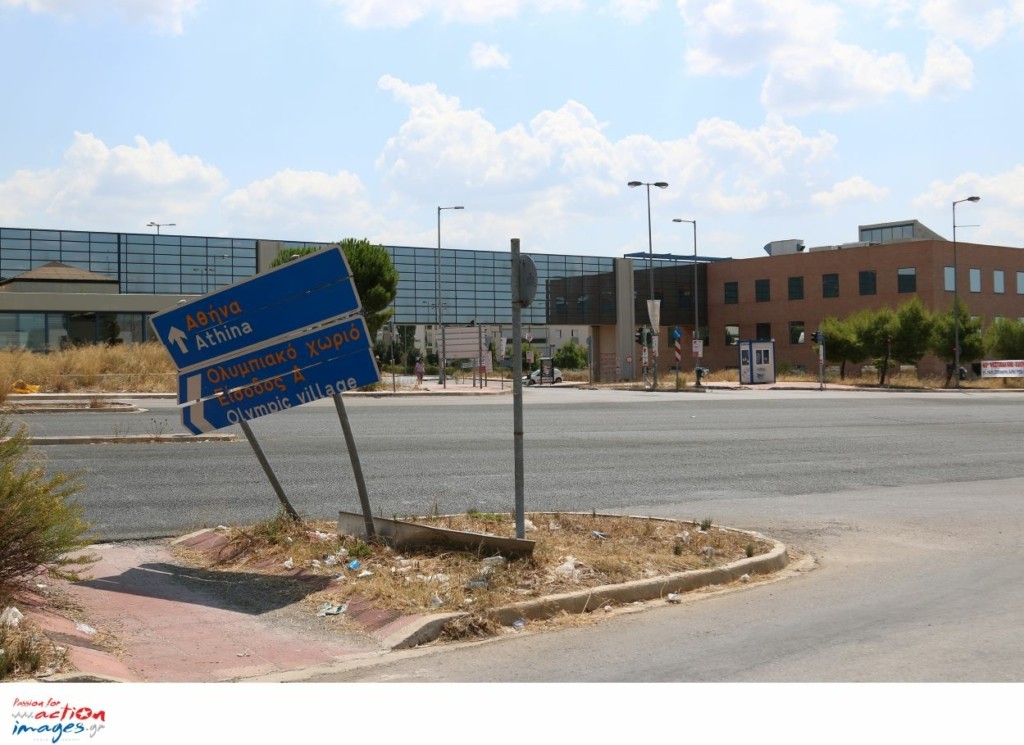 Στο Ολυμπιακό Χωριό είχε στήσει την κομπίνα της μία 62χρονη – Πώς εξαπατούσε τους ηλικιωμένους