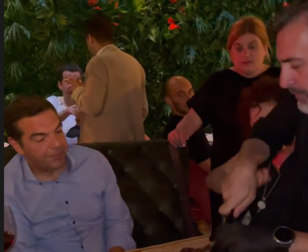 Τα μυστικά του rib eye έμαθε ο Αλέξης Τσίπρας στη Θεσσαλονίκη (pics)