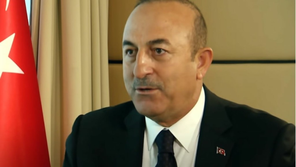 “Διπλωματικό” επεισόδιο μετά το ελληνικό”μπλόκο” στην Γαλατασαράι – Απασφάλισε ο Τσαβούσογλου