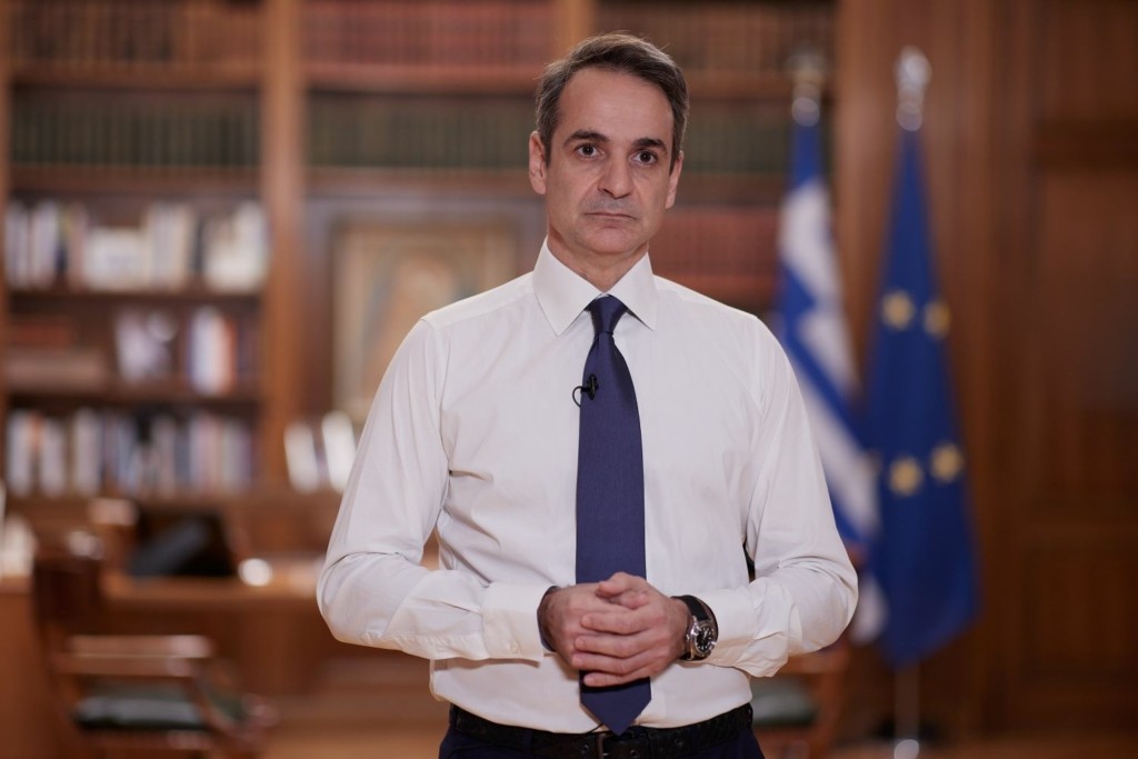 Τηλεοπτικό μήνυμα Μητσοτάκη στα χνάρια του Μακρόν – Τα μέτρα για τον υποχρεωτικό εμβολιασμό στη Γαλλία “οδηγός” και στην Ελλάδα