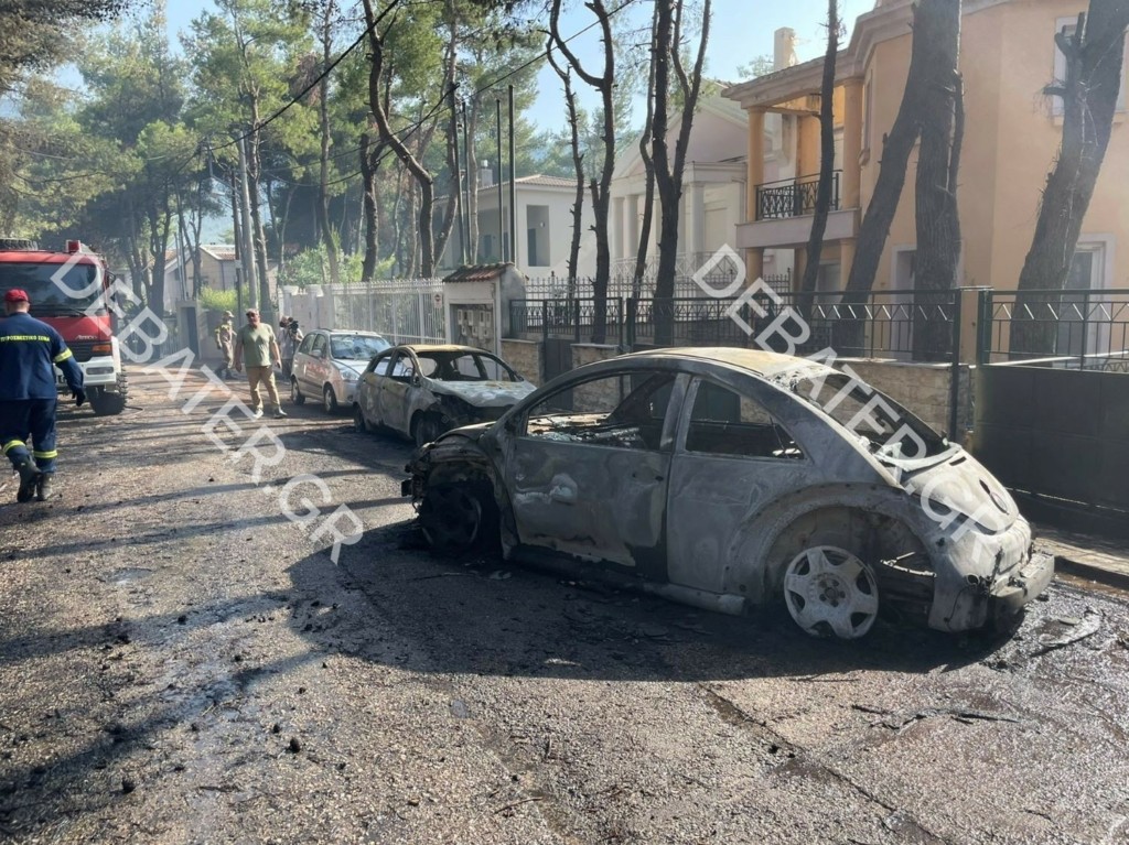 Κάηκαν σπίτια και αυτοκίνητα από τη Σταμάτα έως το Διόνυσο – Οι αναζωπυρώσεις ο μεγάλος εφιάλτης (pics&vids)