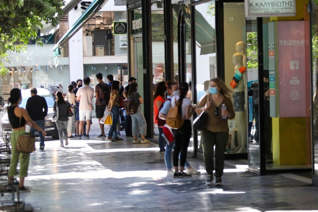 Η απόφαση για τα καταστήματα αυτή την Κυριακή