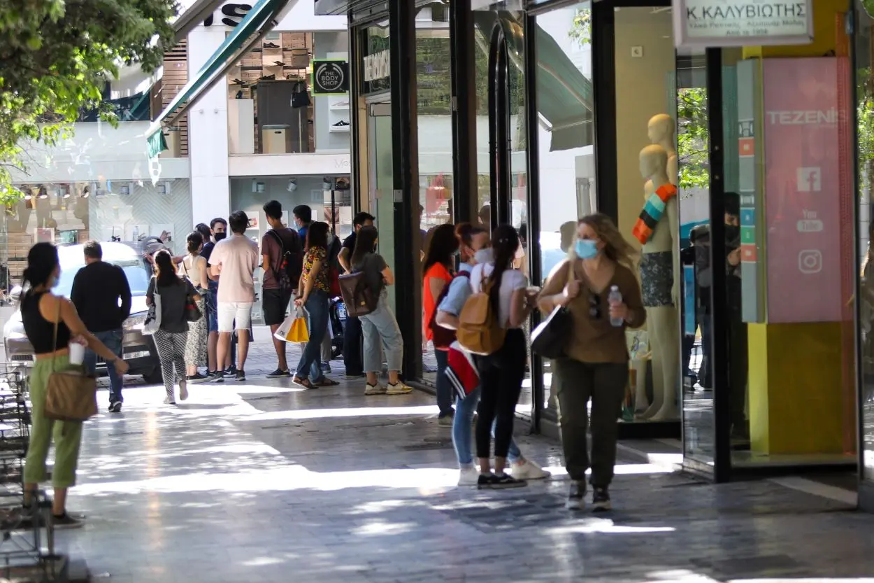 Η απόφαση για τα καταστήματα αυτή την Κυριακή