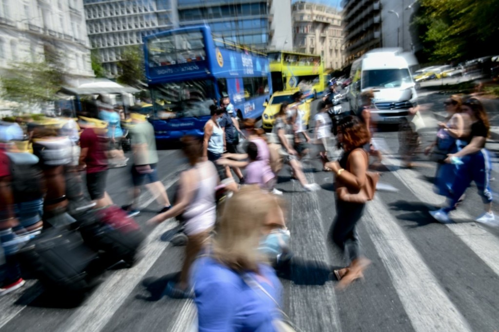 Ξεκάθαρη η Παγώνη – “Αν δεν τρέξει ο εμβολιασμός, θα ζήσουμε ξανά τον περσινό χειμώνα”