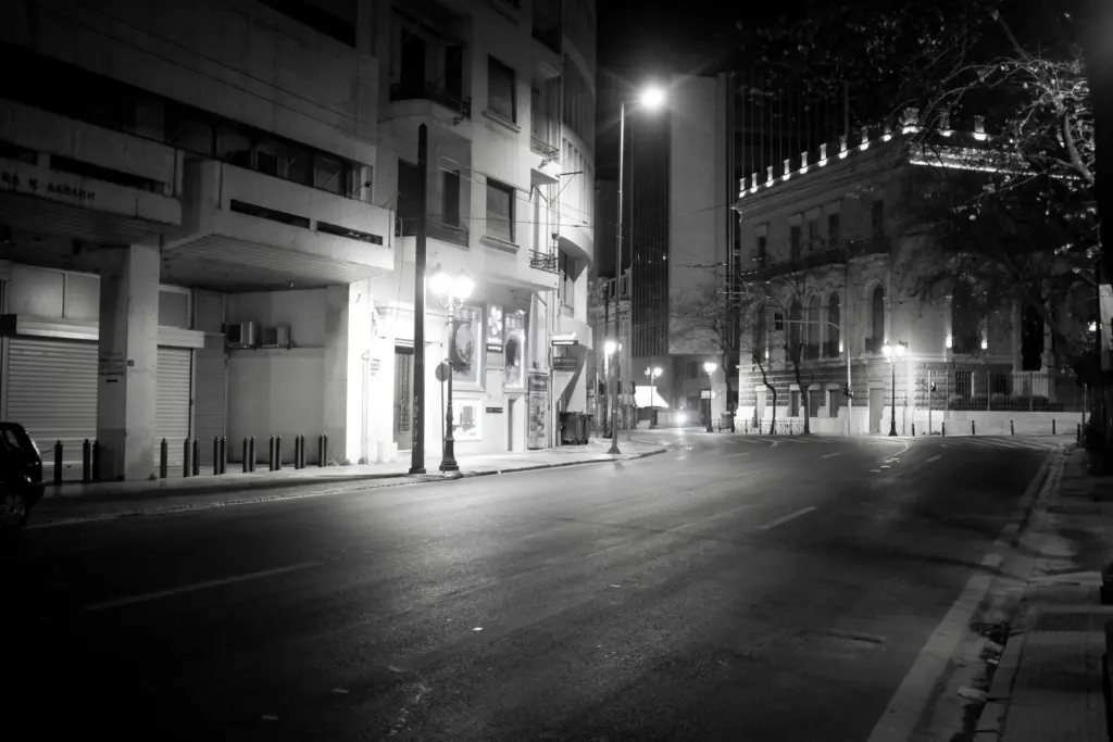 Ο κίνδυνος πανευρωπαϊκού lockdown τσακίζει τα ομόλογα