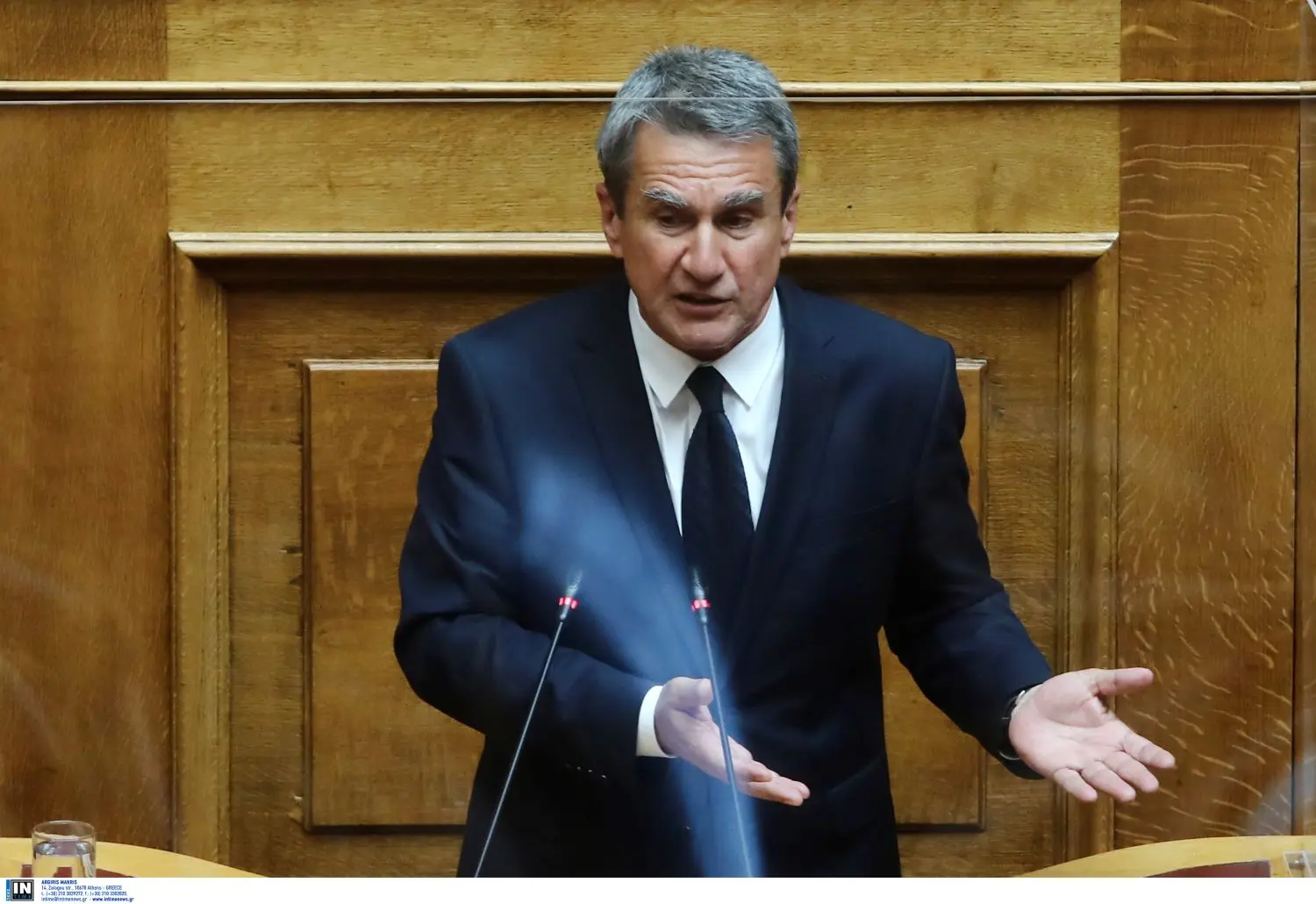 Λοβέρδος μετά την απαλλαγή για την κατηγορία της δωροληψίας – “Η Δικαιοσύνη βλέπει και στα σκοτάδια”