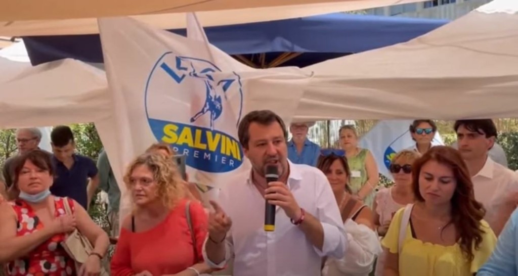 Ο Ματέο Σαλβίνι στηρίζει τη χώρα μας – “Τα ελληνικά νησιά ανήκουν στην Ελλάδα”