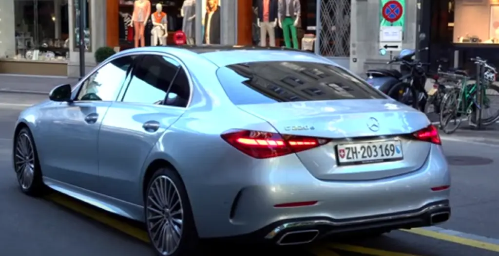 Έφτασε στην Ελλάδα η νέα Mercedes C-Class