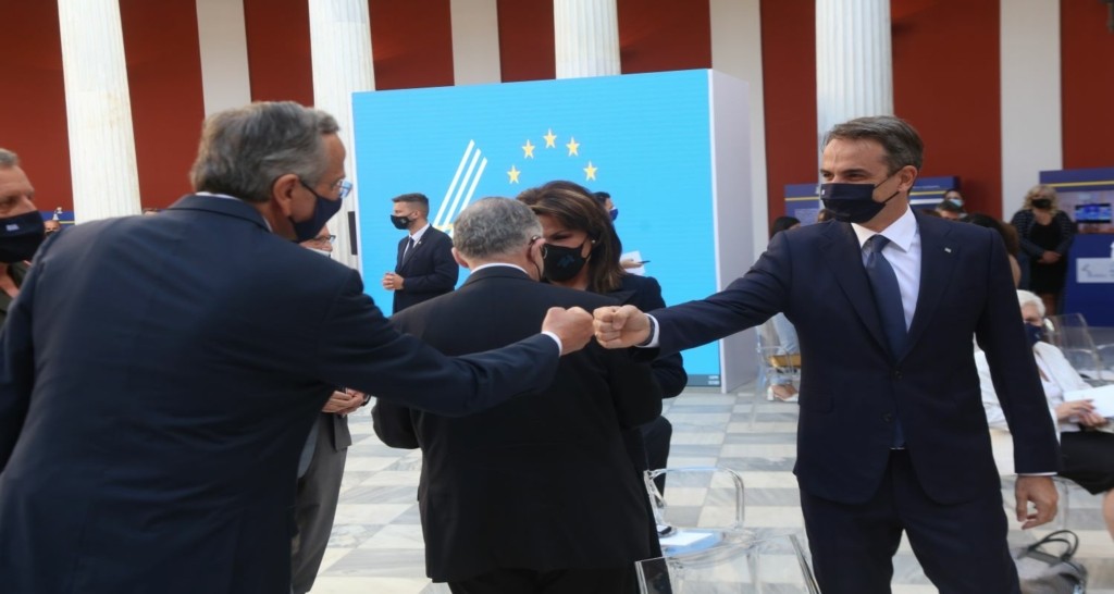 Ο Μητσοτάκης, ο Σαμαράς και η… σφαγή της Καλαμάτας
