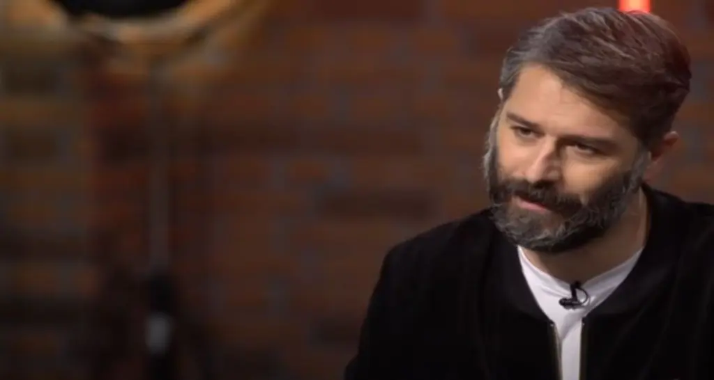 Αλέξανδρος Μπουρδούμης για Λένα Δροσάκη: «Δικαιώθηκε μέσα από τη δουλειά της, γιατί η Κάτια Δανδουλάκη απέδωσε “δικαιοσύνη”»