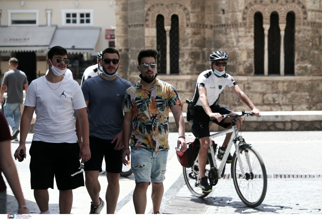 Έρχεται καλοκαίρι “εφιάλτης” – Τα πάρτι των νέων οδηγούν σε τρομακτική αύξηση κρουσμάτων
