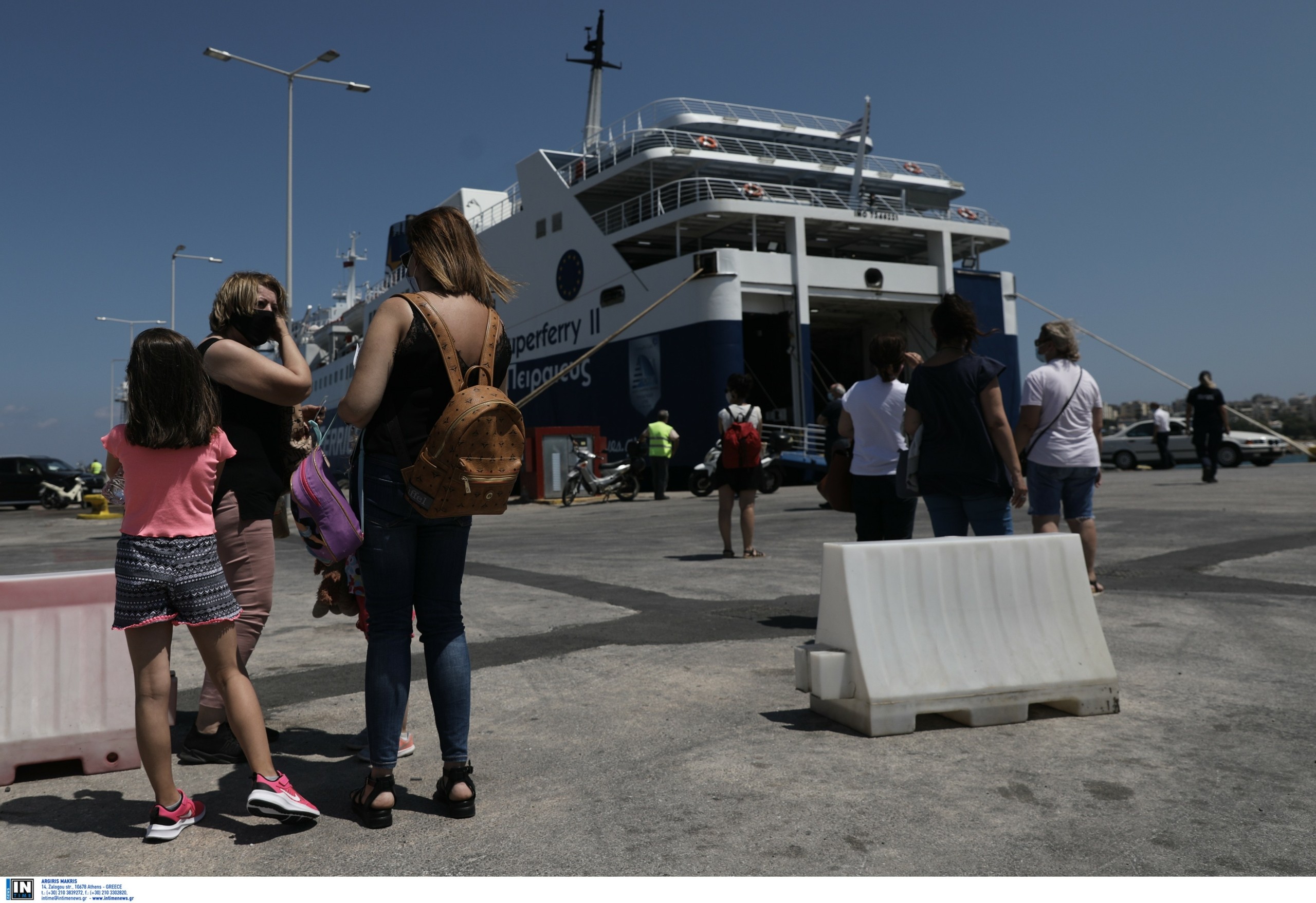 Οριακή η κατάσταση με τον κορονοϊό στο νότιο Αιγαίο – Απεγνωσμένη έκκληση στους κατοίκους να εμβολιαστούν