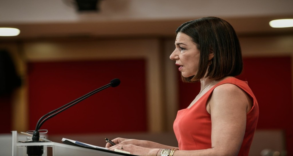 Πελώνη για Τσίπρα – “Είναι κατά συρροήν ψεύτης και δυσφημίζει τη χώρα”