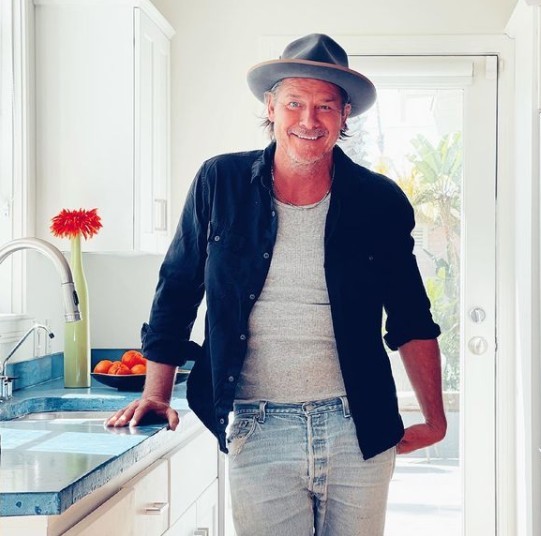 Ο αστέρας της HGTV Ty Pennington, αρραβωνιάστηκε – Το εντυπωσιακό μονόπετρο που αγόρασε
