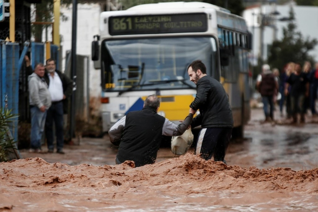 Απόφαση βόμβα για τις φονικές πλημμύρες στη Μάνδρα – 270.000 ευρώ για το χαμό 29χρονου