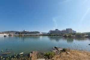 Σούδα: Απαγόρευση απόπλου για φορτηγό οχηματαγωγό
